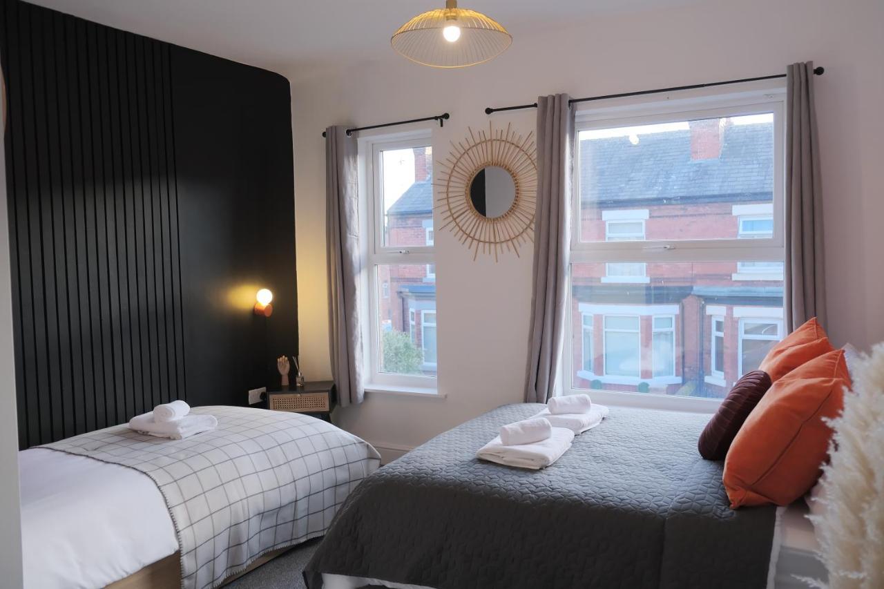 Bee Stays - Pickmere House Warrington Exterior foto
